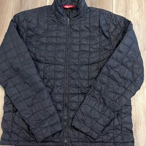 The NORTH FACE THERMOBALL zip up jacket men’s /size L